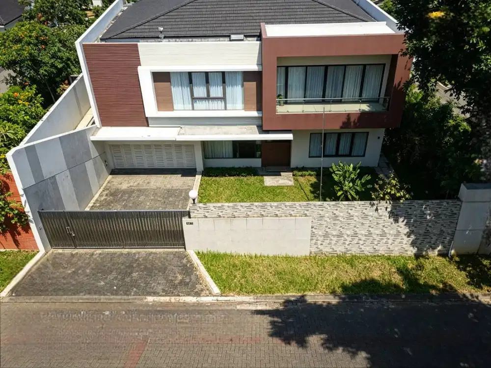 Rumah mewah Furnished Puri Arga Golf BSB City