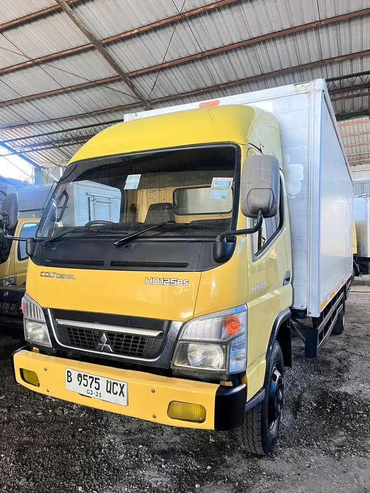 ISTIMEWA!!! Mitsubishi FE 74 L 2021 Truk Box