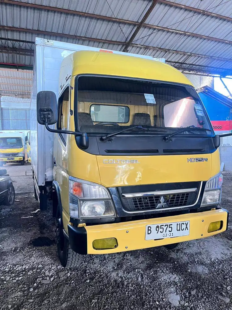 ISTIMEWA!!! Mitsubishi FE 74 L 2021 Truk Box
