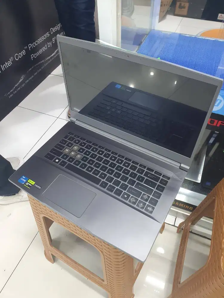 laptop Gaming MSI I5 Gen Intel i5-13420 8gb 512gb/15,6 rtx3050