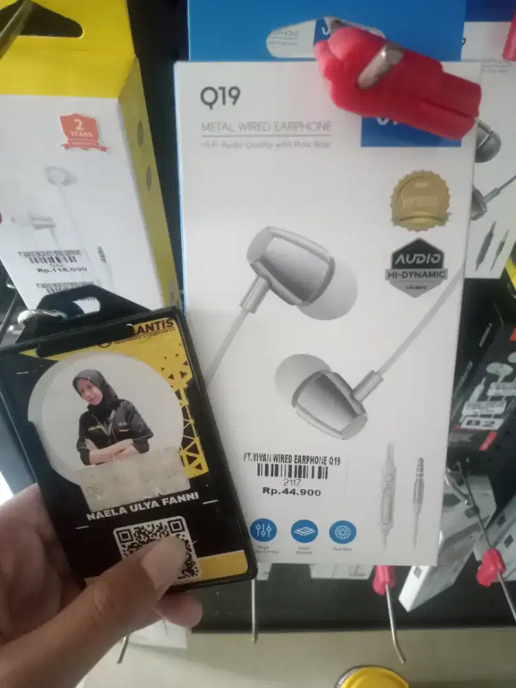 VIVAN WIRED EARPHONE Q19| ATLANTIS DAHSYAT