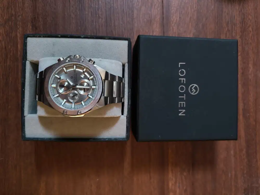 Jam Tangan LOFOTEN