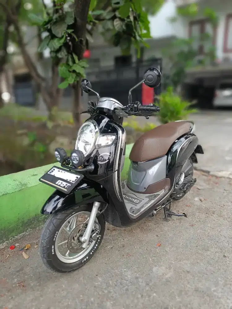 Dijual Honda Scoopy thn 2018, Kilometer Rendah