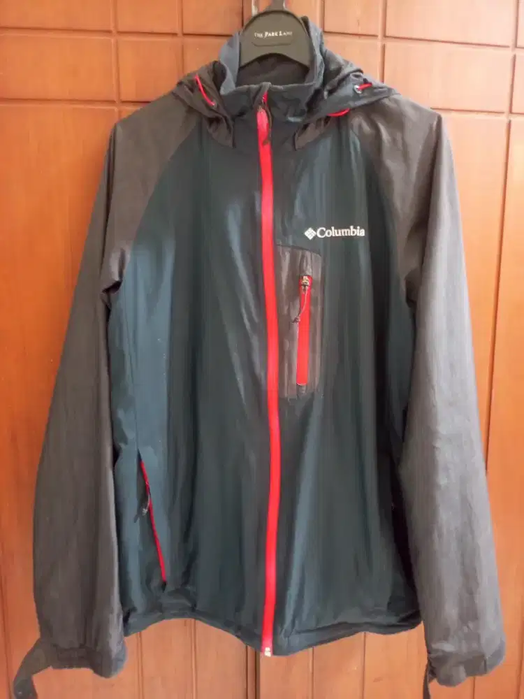 Jaket outdoor Columbia