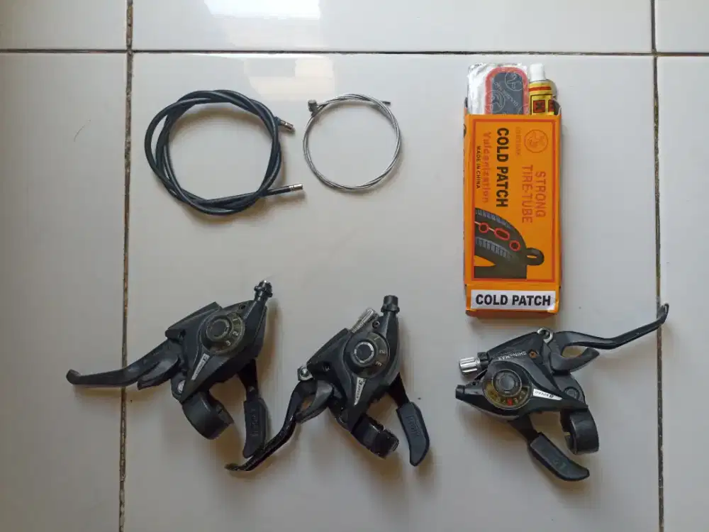 Dijual shifter sepeda Dll.
