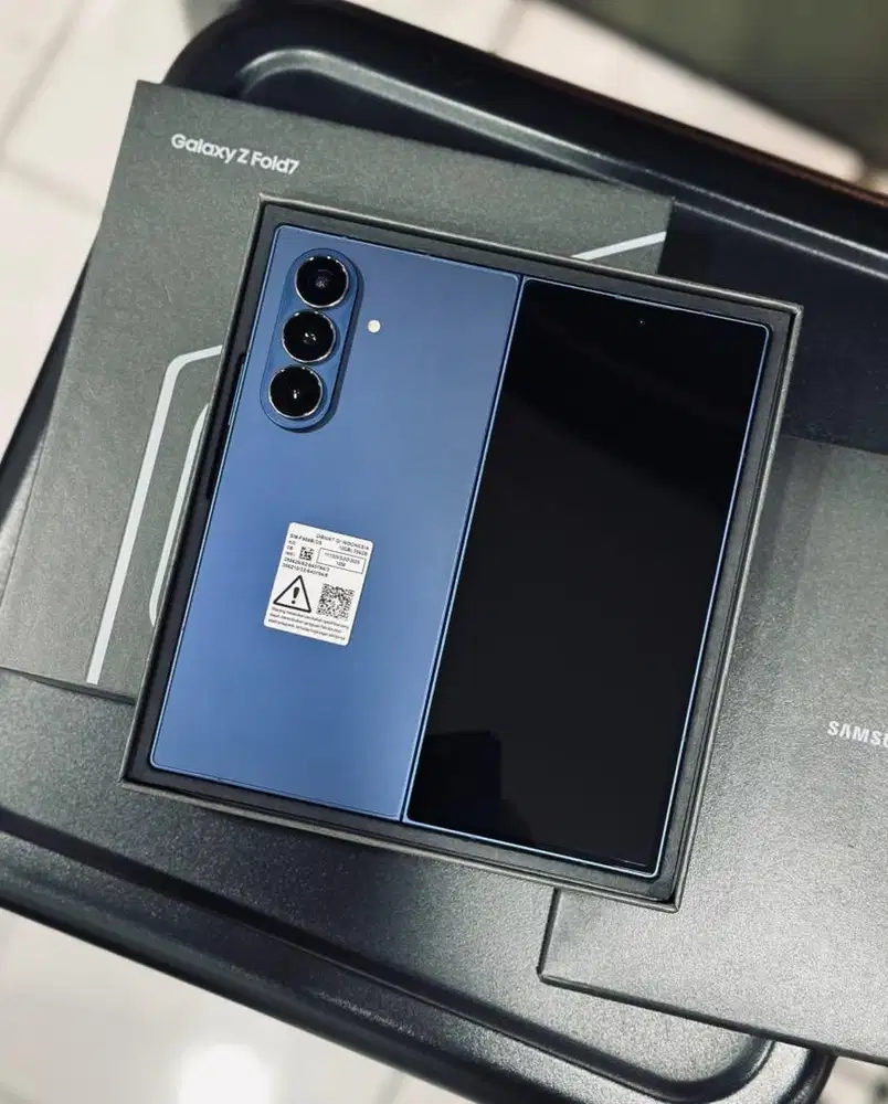 Samsung Galaxy Z Fold 7 12/256GB Second Garansi Sein Resmi