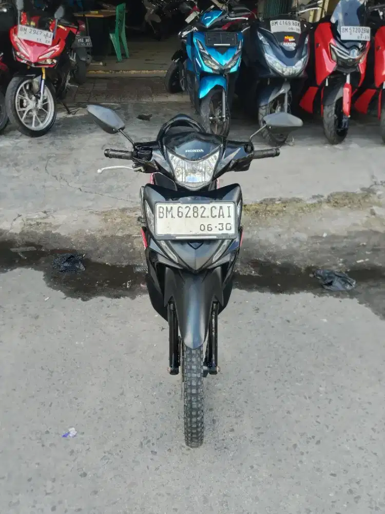 Dijual cepat Honda Revo x tahun 2025