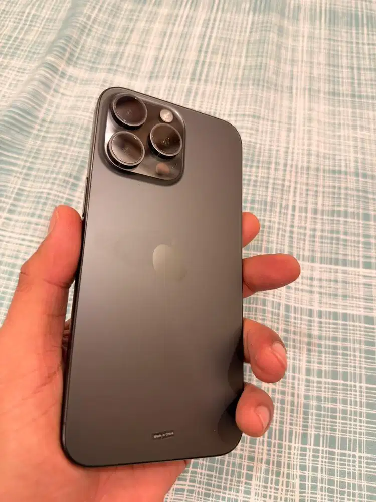 iPhone 15 Pro Max 1TB iBox