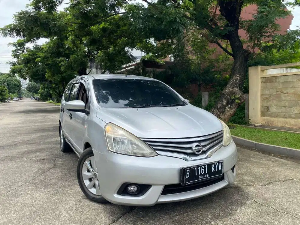 GRAND LIVINA XV MATIC 2013 NEW MODEL TERMURAH