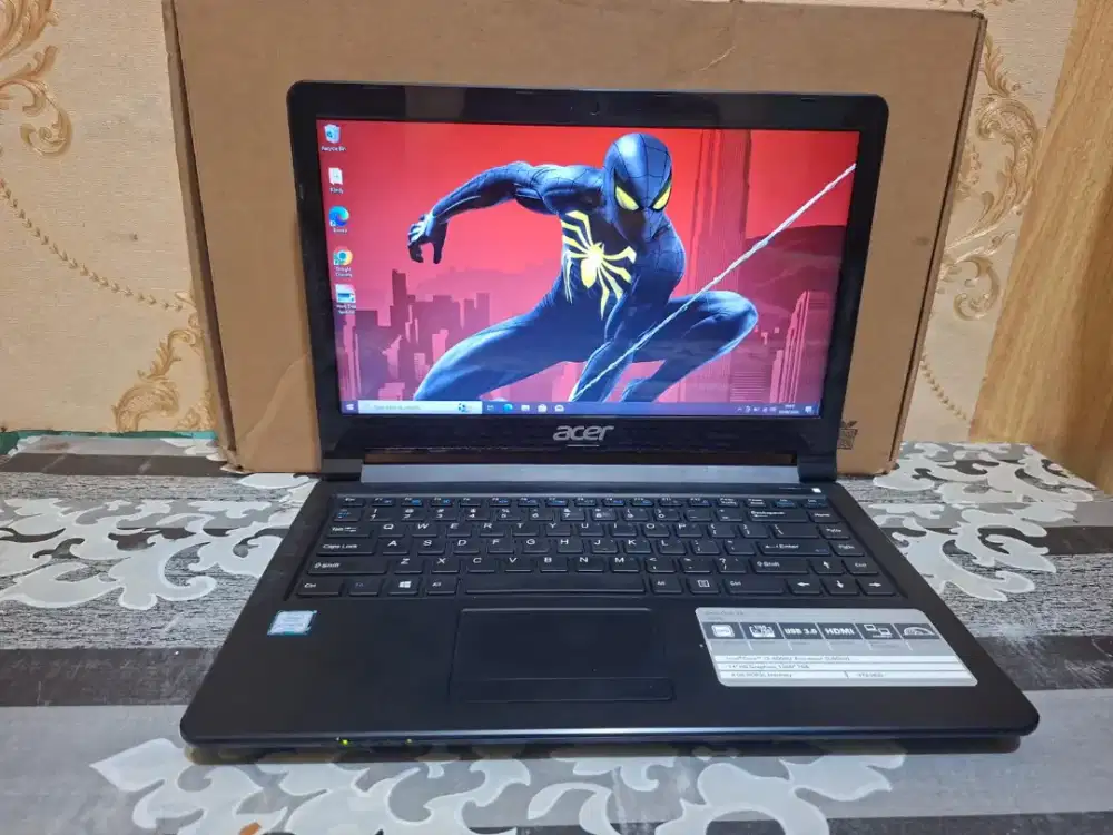 Laptop Acer One 14 Z476 Intel Core i3-6006U -HDD 1 TERA -4GB -GRESS