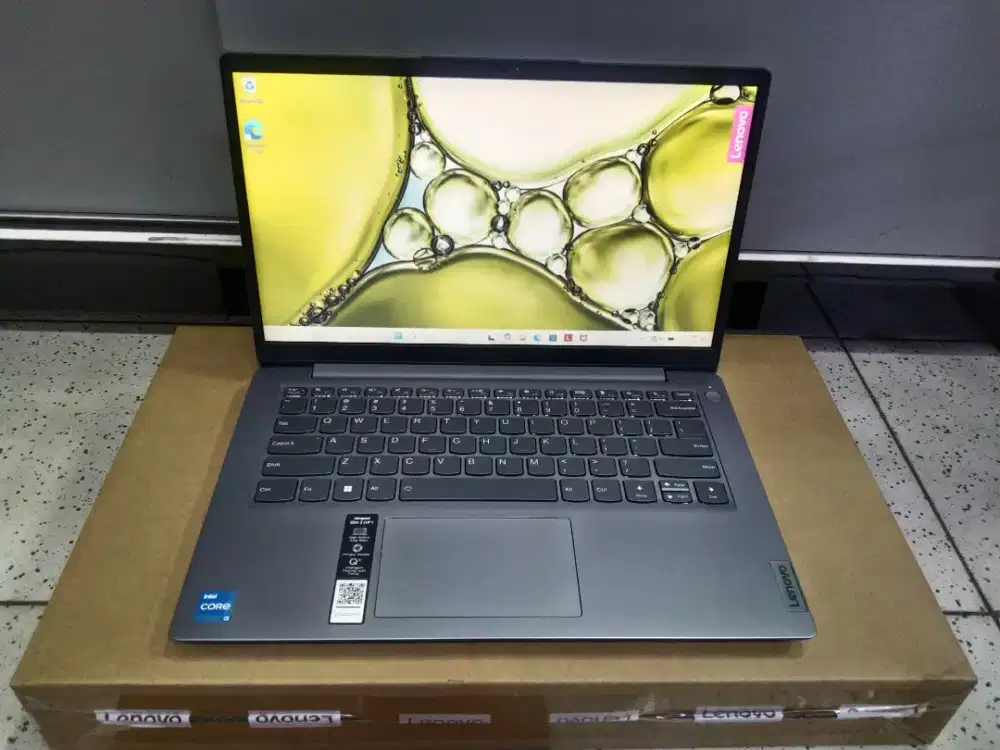 Lenovo Slim 3 Ci3 1115G4/RAM 16GB/SSD 256GB/14 FHD/WIN 11 FULLSETT