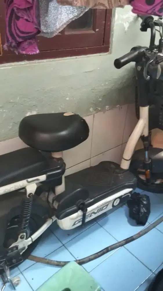 Jual sepeda listrik Genio 1jt nego
