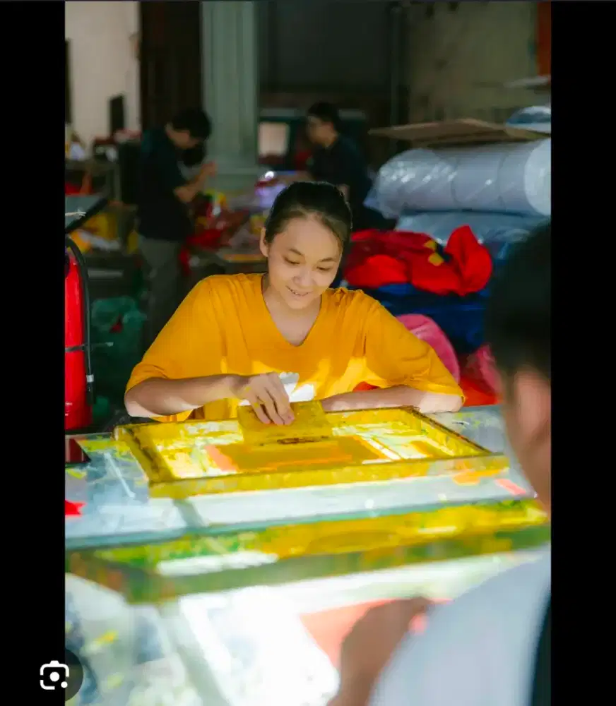 operator sablon untuk wanita/pria