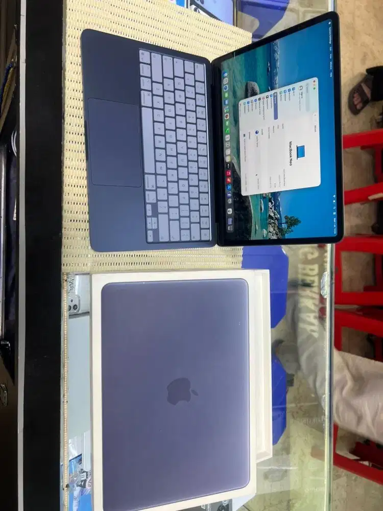 Macbook Neo 8/256GB Inter Garansi On-Maret 2027 Cycle Count 1 Mullus