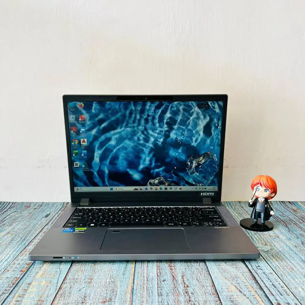 ACER TRAVELMATE P214 // CORE i7 // SSD 512GB // RTX 2050