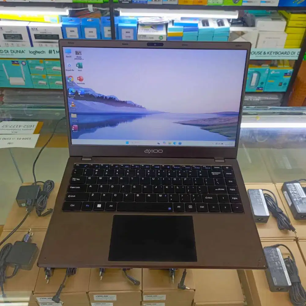 laptop Axioo hype 10 ram 8gb DDR4 SSD 256GB Windows 11 layar 14inc