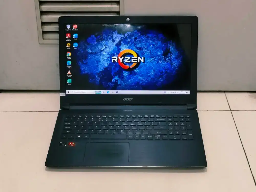 Acer aspire a315-41 amd Ryzen 3-2200u ram 4 gb hdd 1 tb