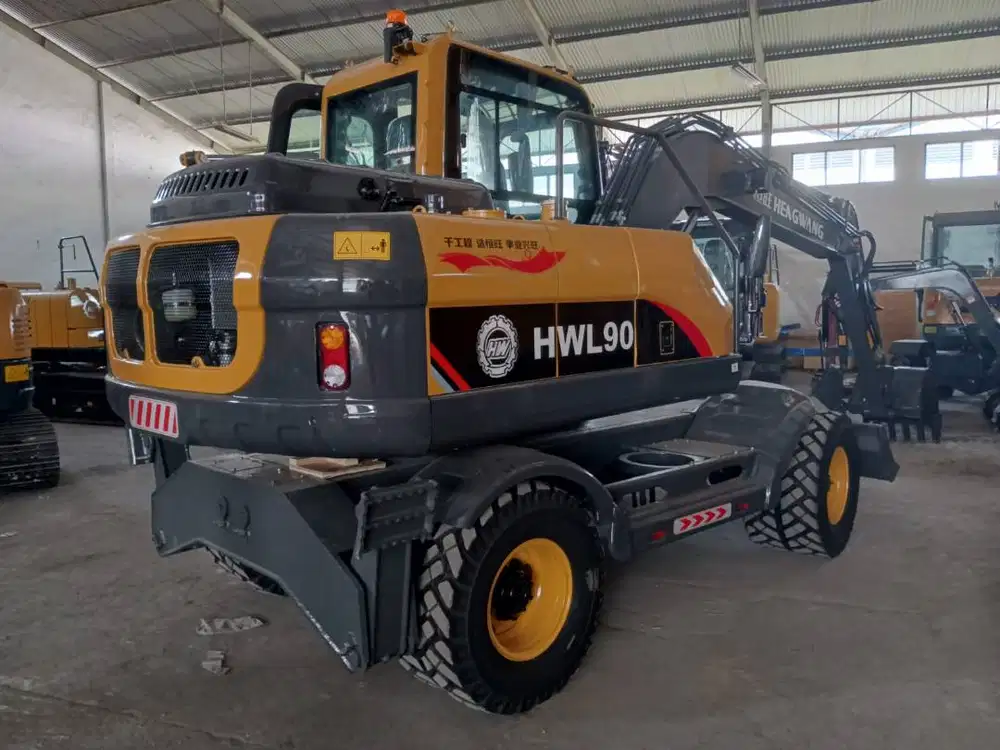 Wheel Excavator Hengwang HWL90 Baru - Rear Hydraulic Jack