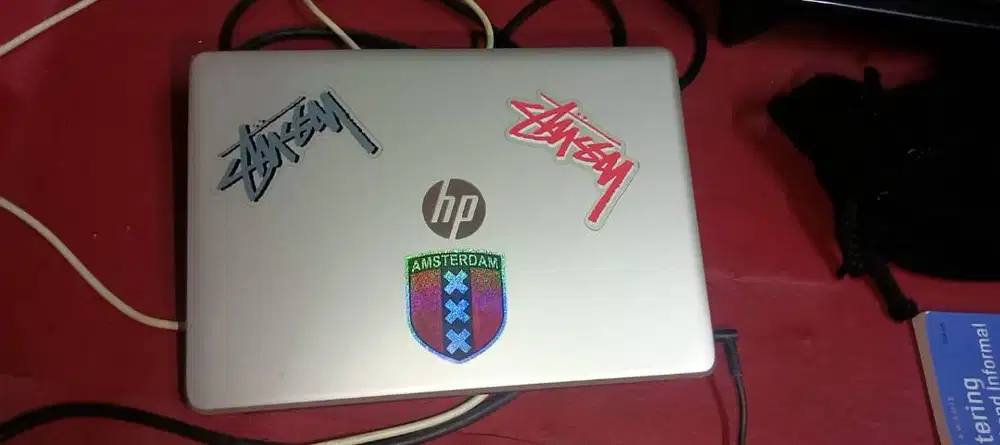 NOTEBOOK. HP Model 14-bs009TU