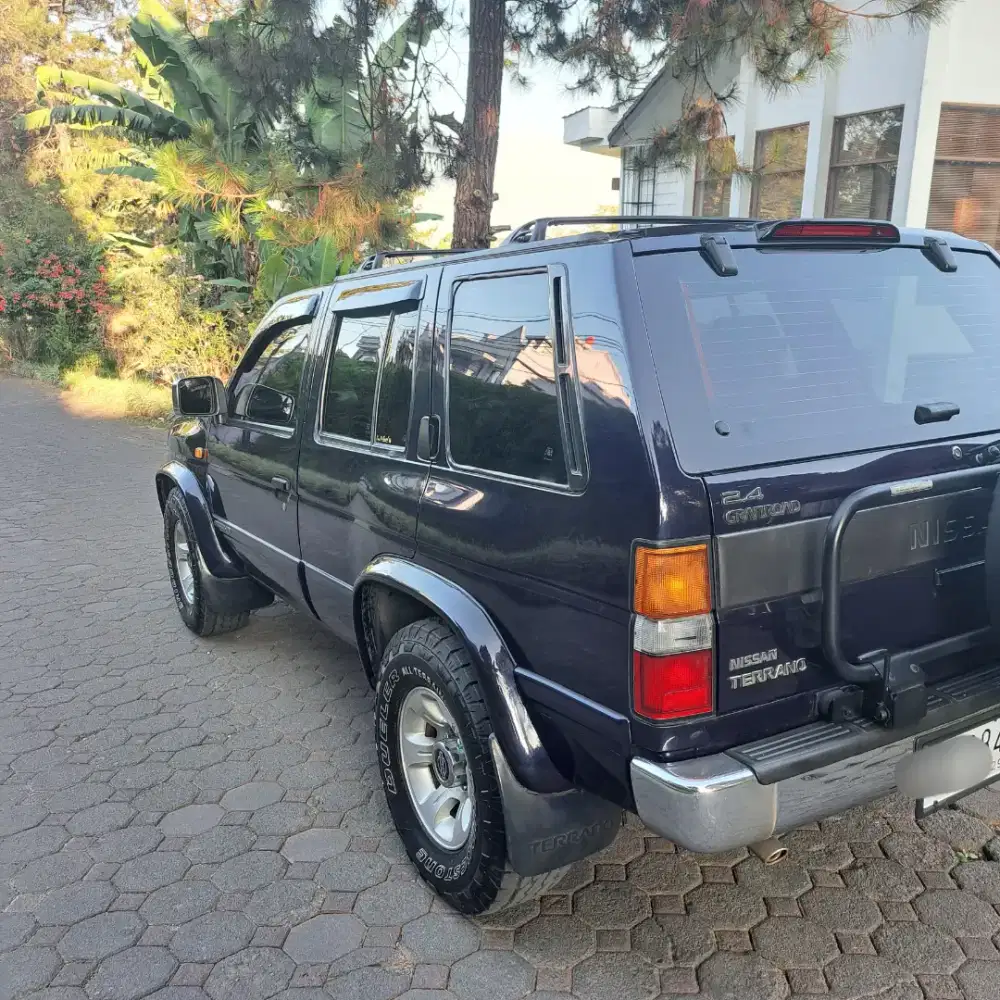 Nissan Terrano 2001 Granroad XTR Terawat, Rapih, Low KM