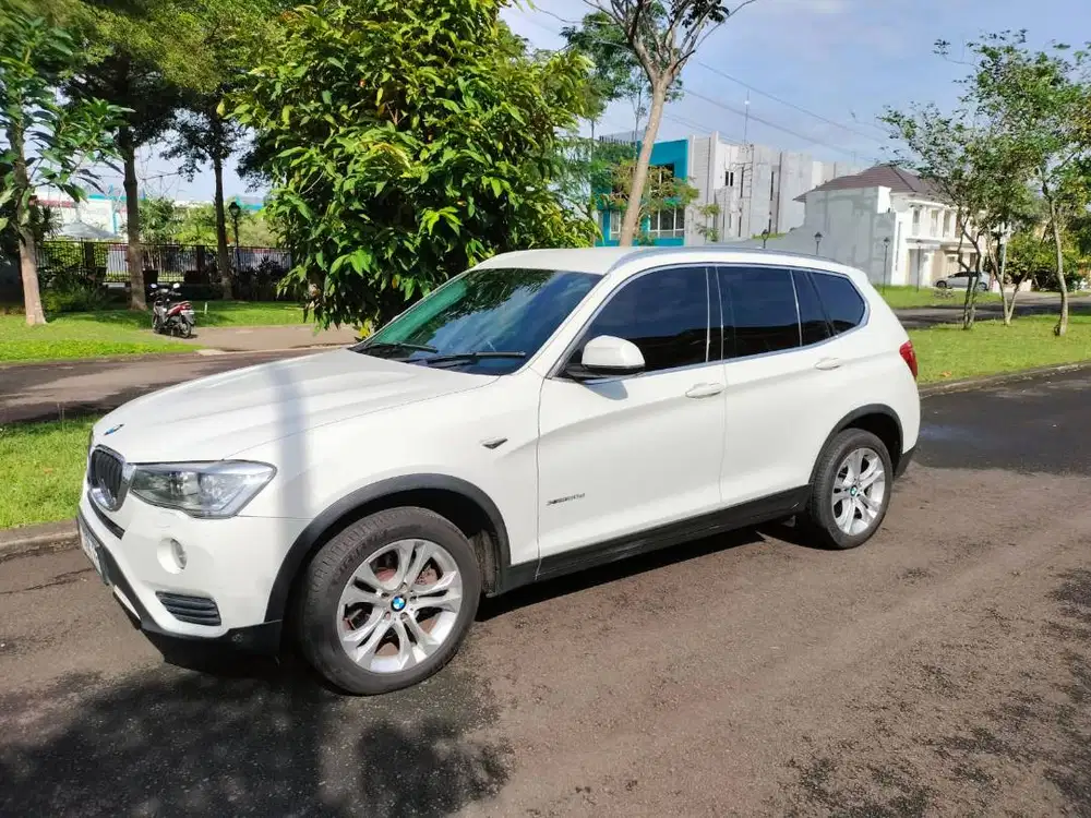 BMW X3 PUTIH DIESEL XRIVE20