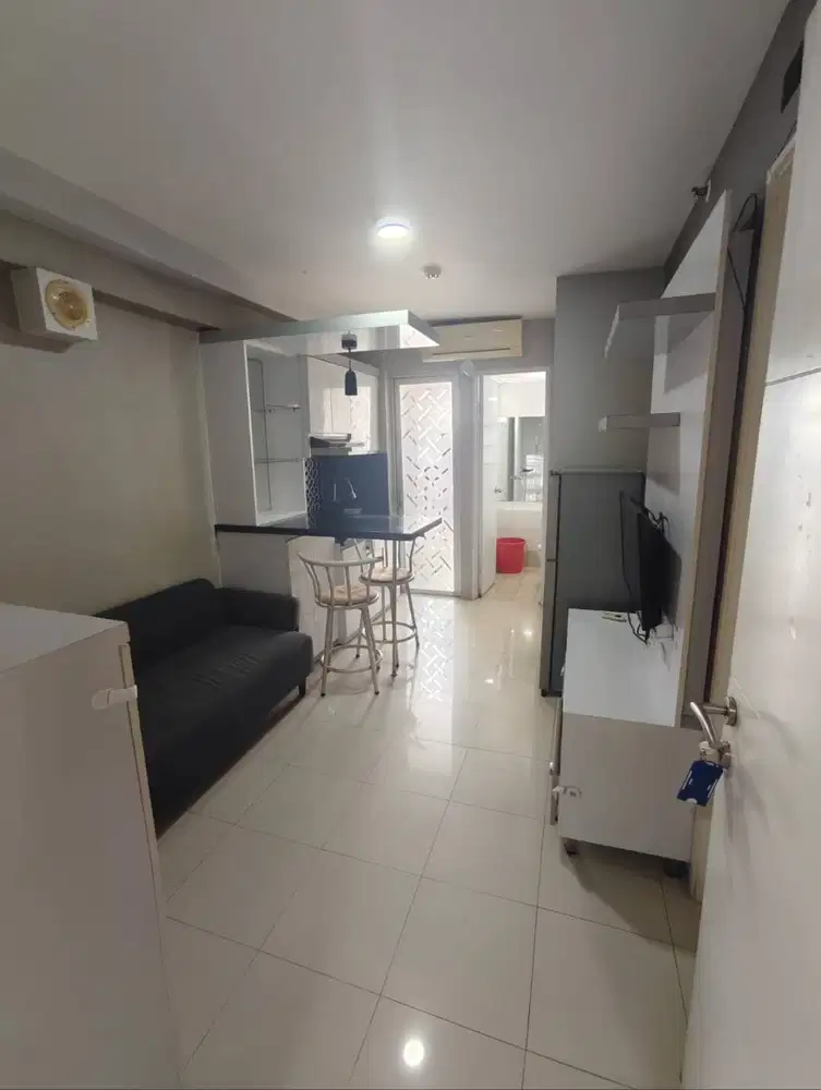 SEWA APARTEMEN BASSURA CITY