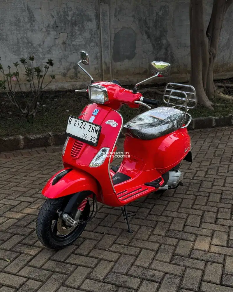 JUAL MURAH VESPA S 150 3V 2013 MULUS