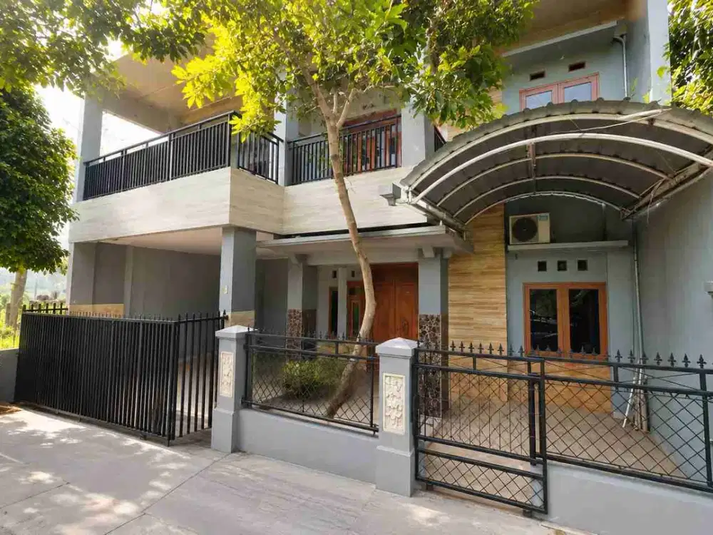 Rumah 2 Lantai Semi Furnished Fajar Indah Solo | SHM | 5 KT | Siap Huni | Rp1,7 M