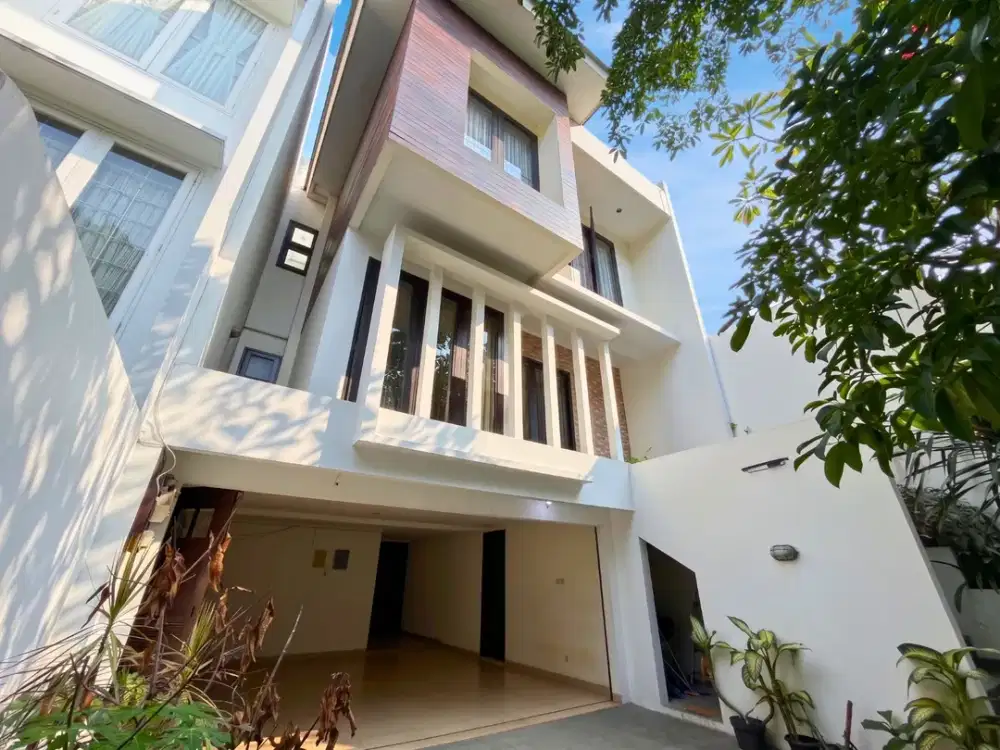 HARGA 8 M - AN DAPAT RUMAH MEWAH SENYAMAN INI DI TEBET