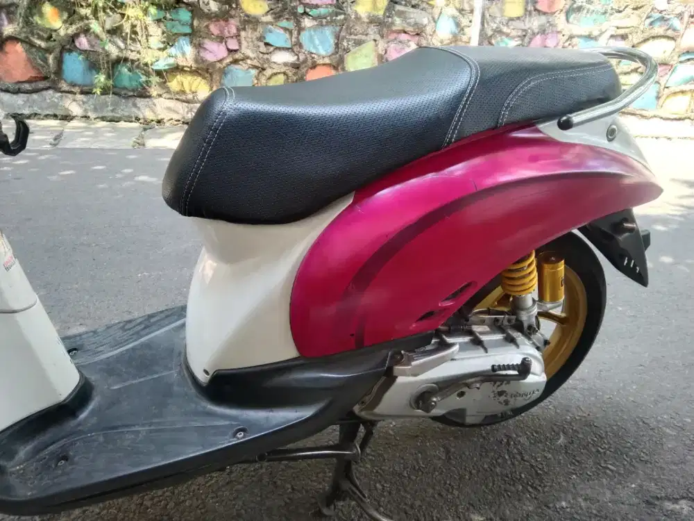 Di jual SCOOPY 2010 SS LENGKAP
