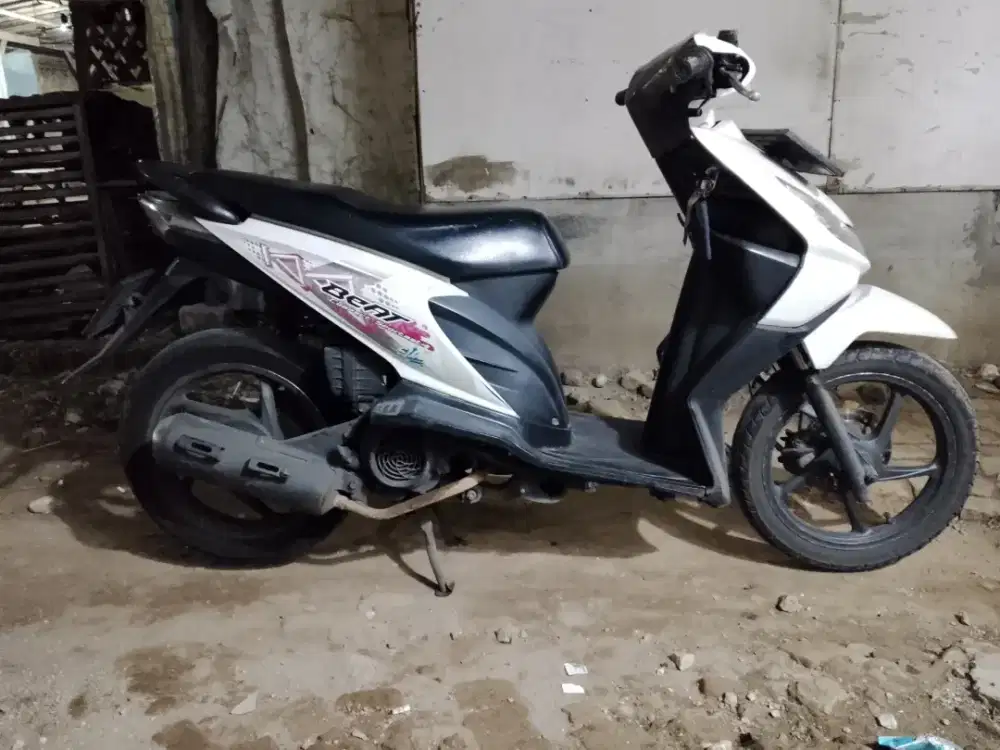 Honda beat karbu tahun 2012