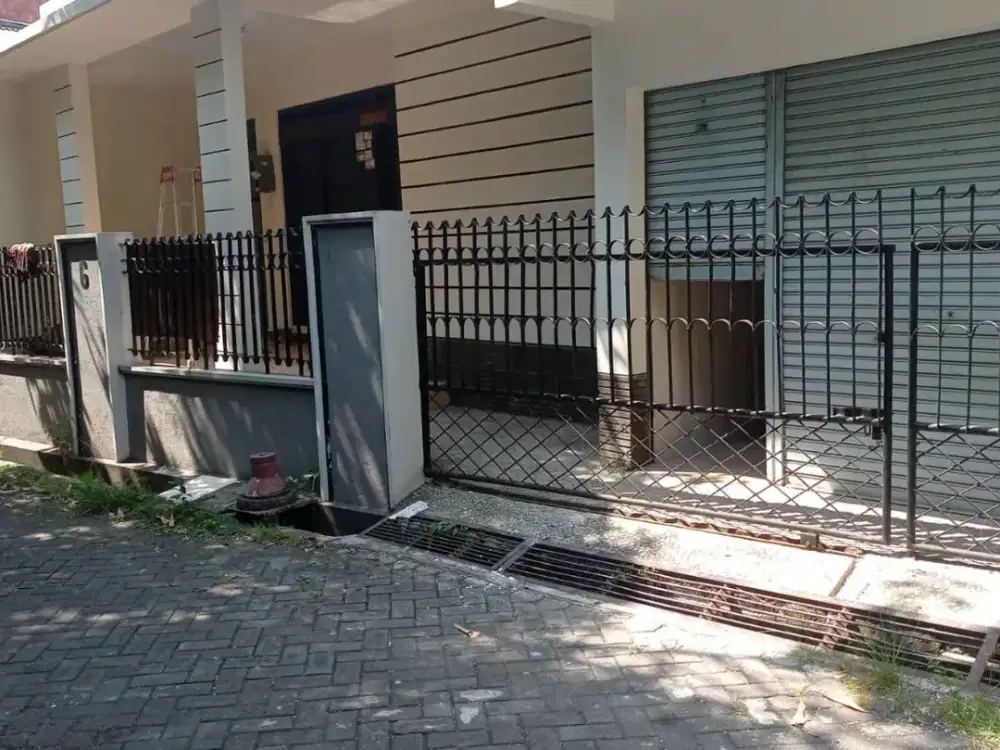Rumah siap huni dan nyaman daerah Gayamsari, Semarang-11598