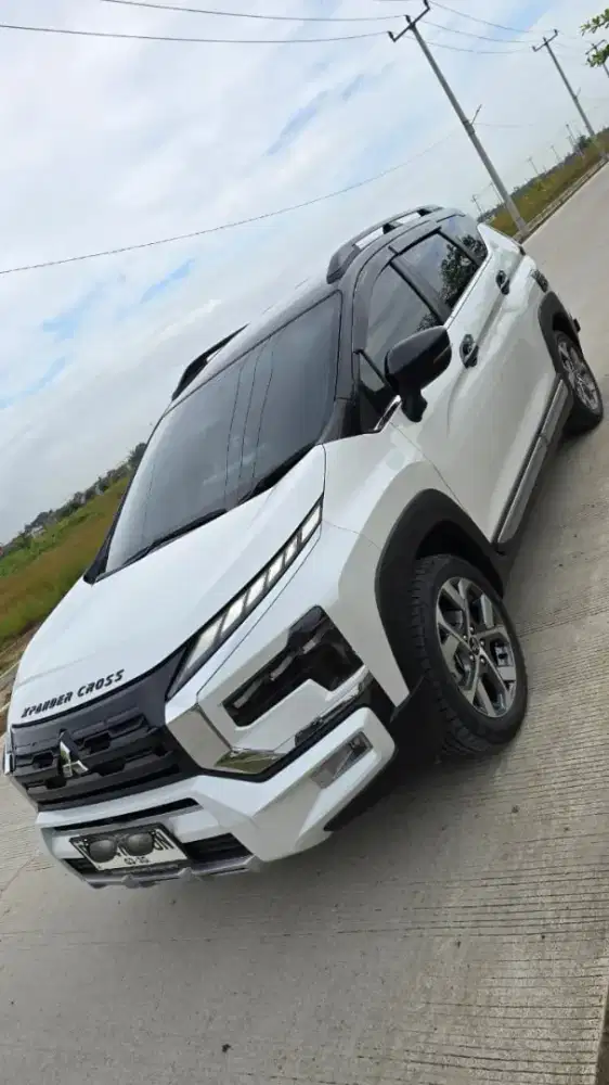 XPANDER CROSS 1.5L PLUS 4x2 A/T