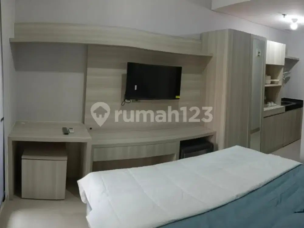 Apartement Trans Park Bintaro 1 BR Full Furnished