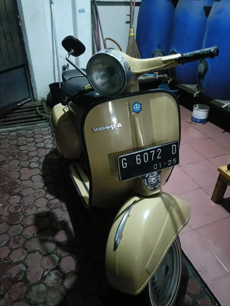 VESPA SPRINT TAHUN 1976 FULL PAPER