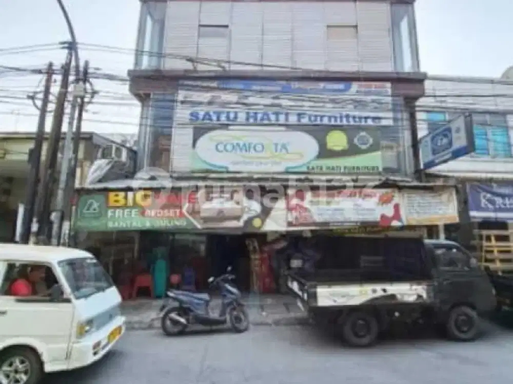 FOR RENT Ruko 3 Lantai bagus cocok untuk usaha luas 750 m2 di ciputat tangerang selatan, tat