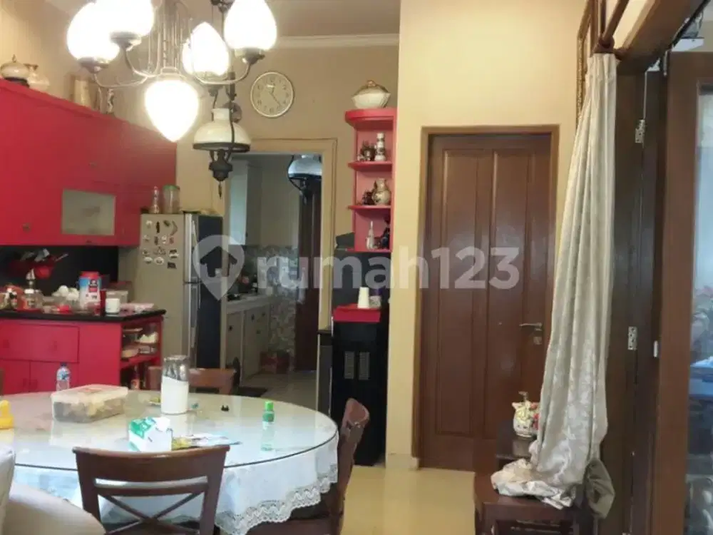 RUMAH MEWAH DI ORIANA PERMATA BINTARO – LUAS, NYAMAN, DAN SIAP HUNI,Dlt