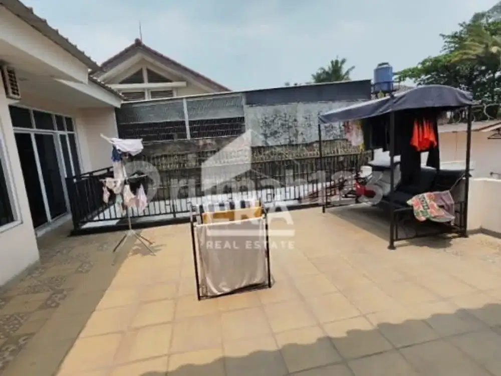 Kesempatan Emas Rumah Luas Dan Nyaman di Bintaro Sektor 7, Tat An