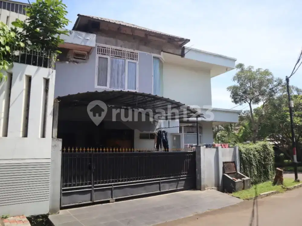 Dijual Rumah 2 Lantai di Sektor V Bintaro Jaya – Lokasi Strategis dan Nyaman