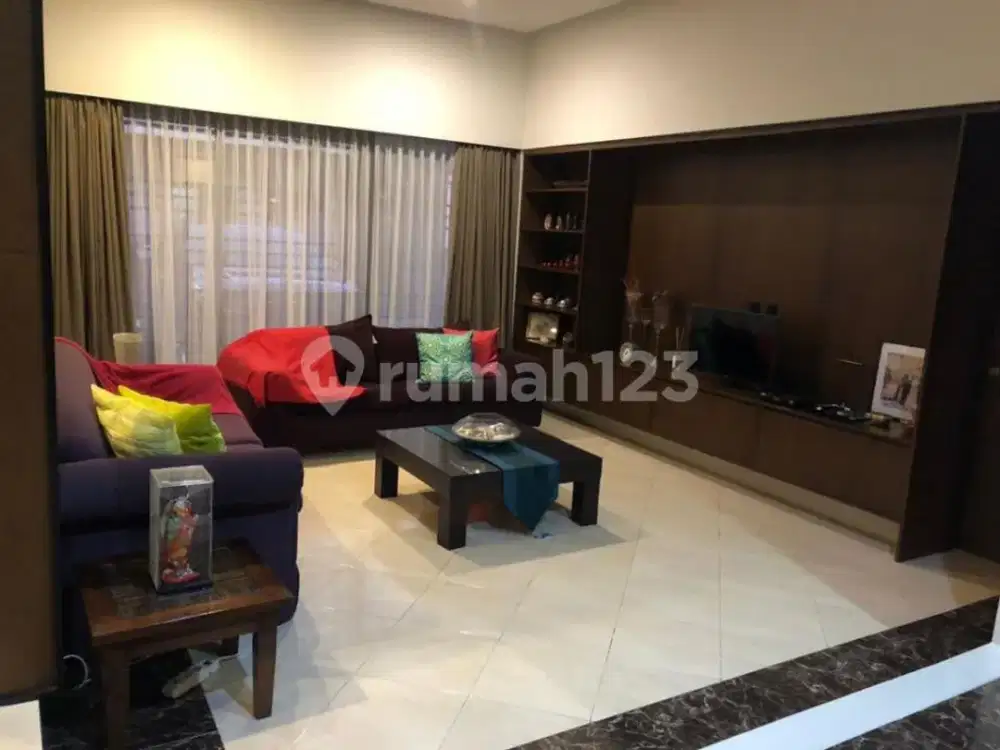 Rumah 2 Lantai Bagus Furnished Siap Huni di Bintaro, Tangerang Selatan, Mel