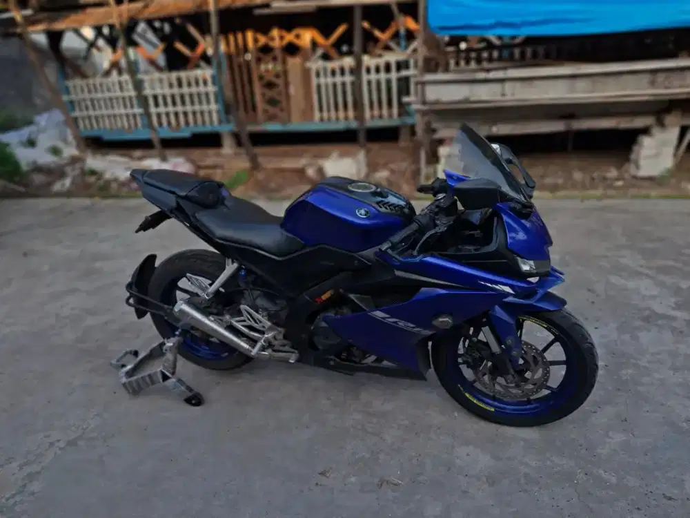 Yamaha R15 V3 BLUE