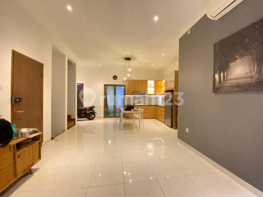 Rumah Cantik di Emerald Garden Bintaro – Lokasi Strategis, Harga Nego!, Arn