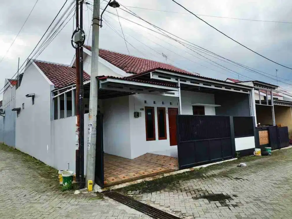 Rumah hook perum Griya Asri Karangsalam dekat SMA 3 Purwokerto