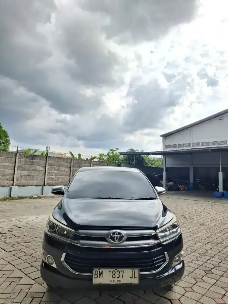 Innova 2017 Q bensin matic. Km 118rb antik
