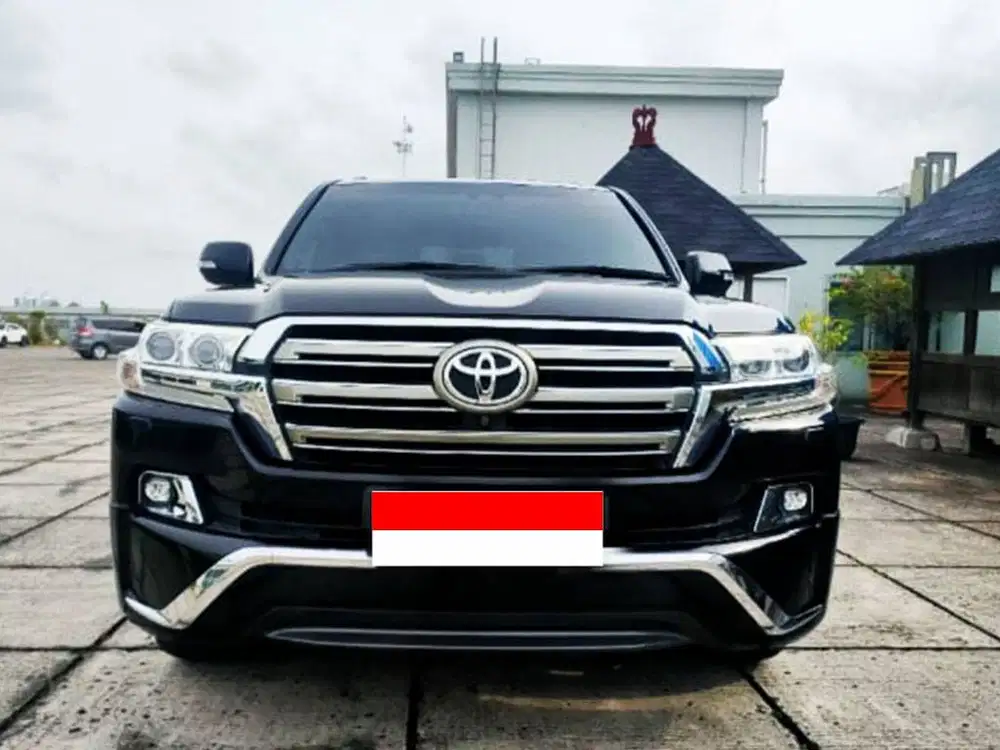 (CASH) 2016 Land Cruiser 4.5 VXR Facelift Rawatan ATPM Resmi Dari Baru