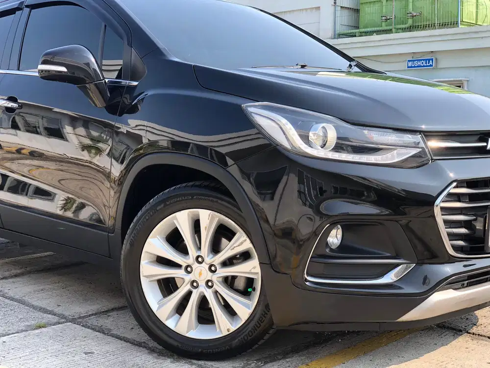 CHEVROLET TRAX PREMIER 1.5AT 2018, HITAM KM 50rban PAJAK PANJANG