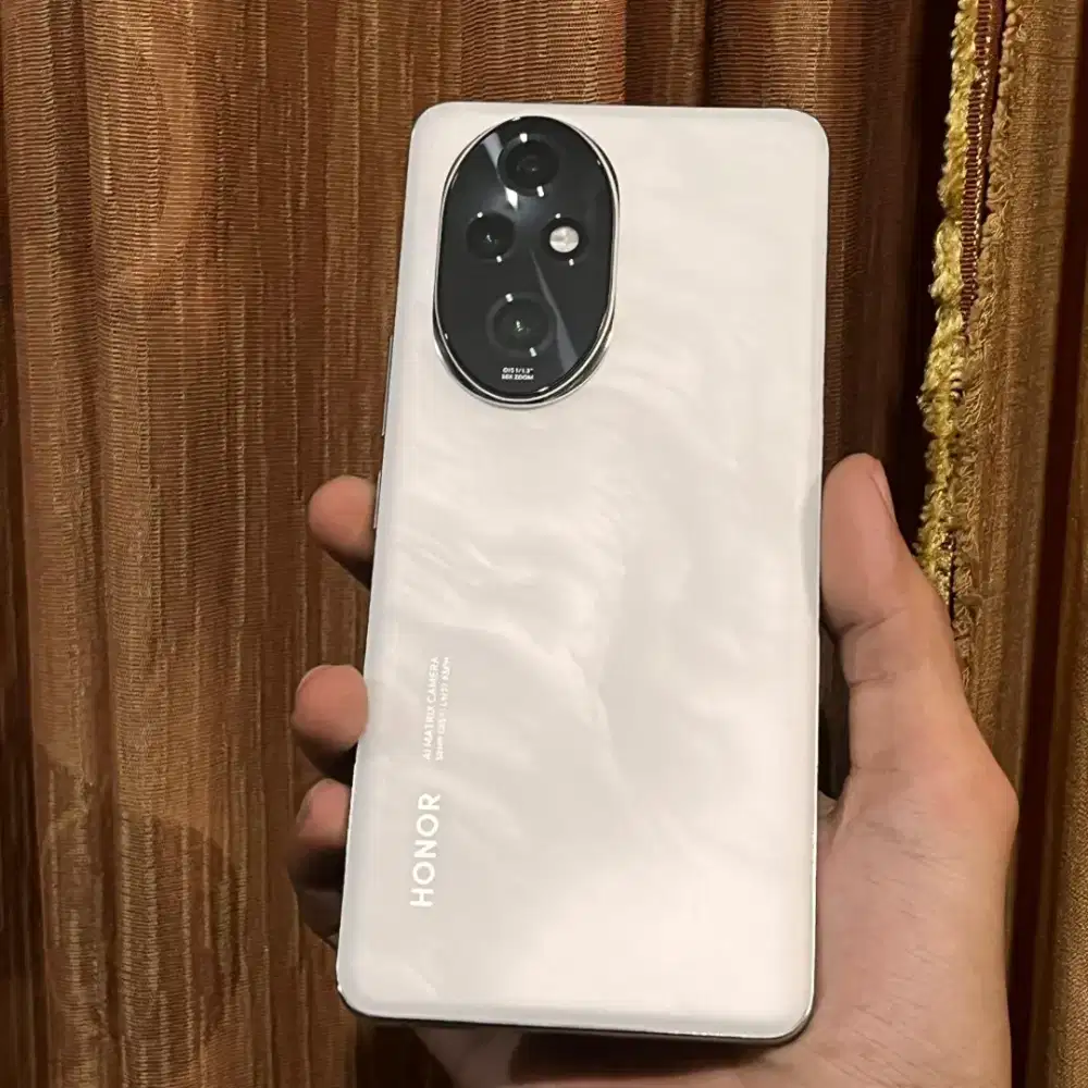 Honor 200 Pro 12/512 GB Fullshet Resmi indonesia