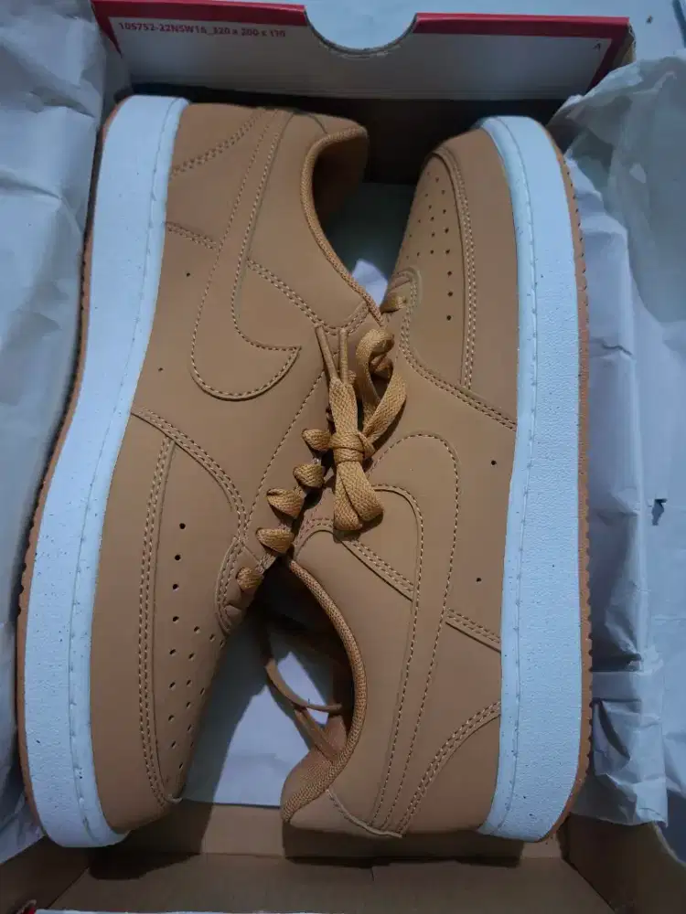 SEPATU NIKE COURT VISION LO