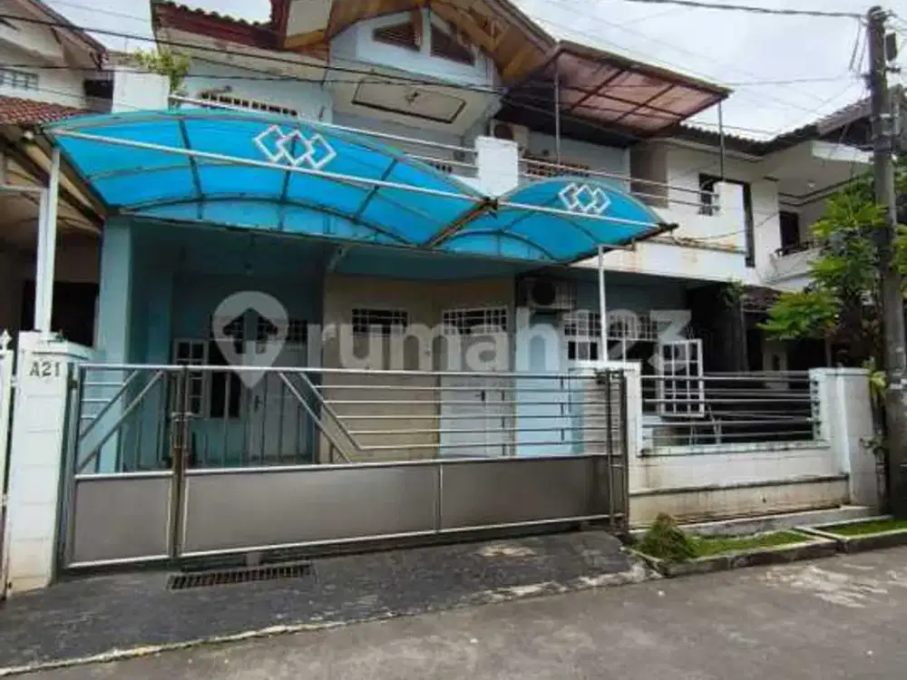 Rumah Nyaman 2 Lantai di Ulujami Indah - LT 126 / LB 180, SHM