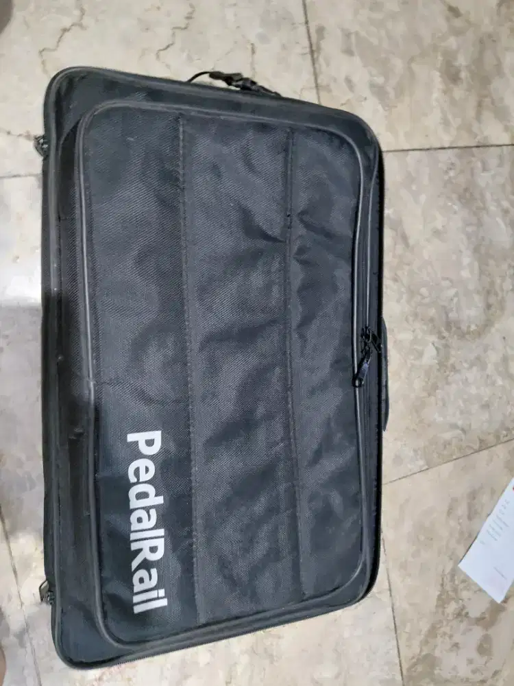 Pedalboard Merk Pedalrail
